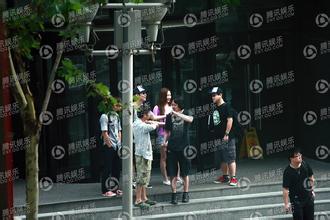 ը����ô����ǧ��Ƶ������ѧ�縱��ϯ����Ա��˵���ҵġ� ���߱�����ˬ...